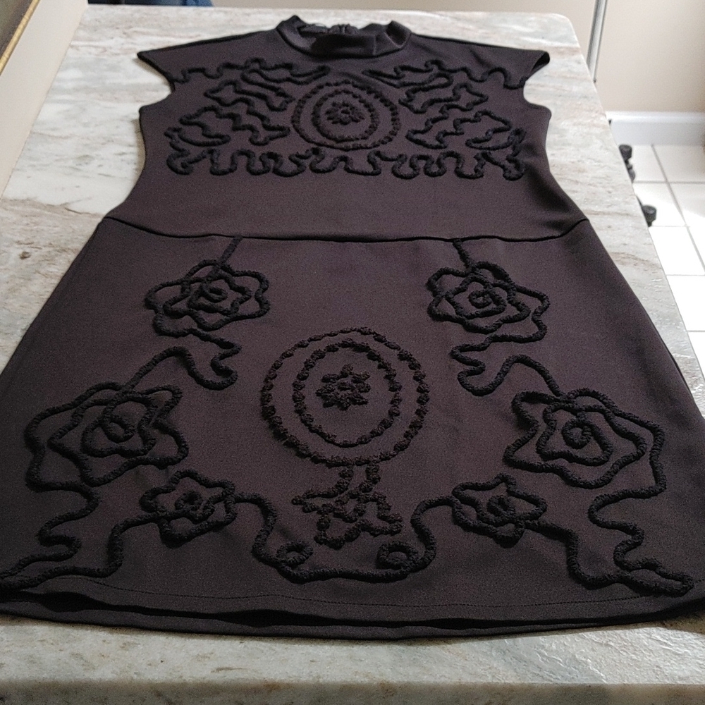 Rare VTG Loalde Knit Dress w Chenille Applique